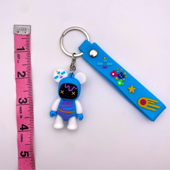 BLUE ASTRONAUT MOUSE | Bag Charm | Keychain (Brand New!) ✨ - Picture 5 of 5
